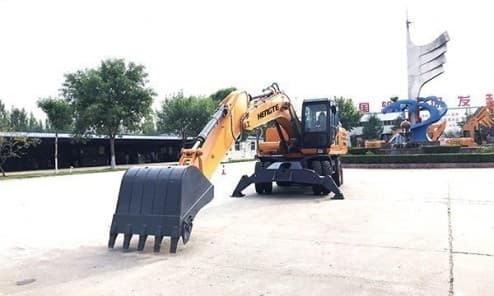 Колесный экскаватор HENGTE HT215W ( в габарите)