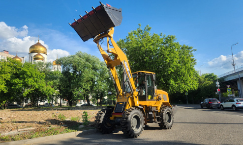 Фронтальный погрузчик HZM XC300 PRO